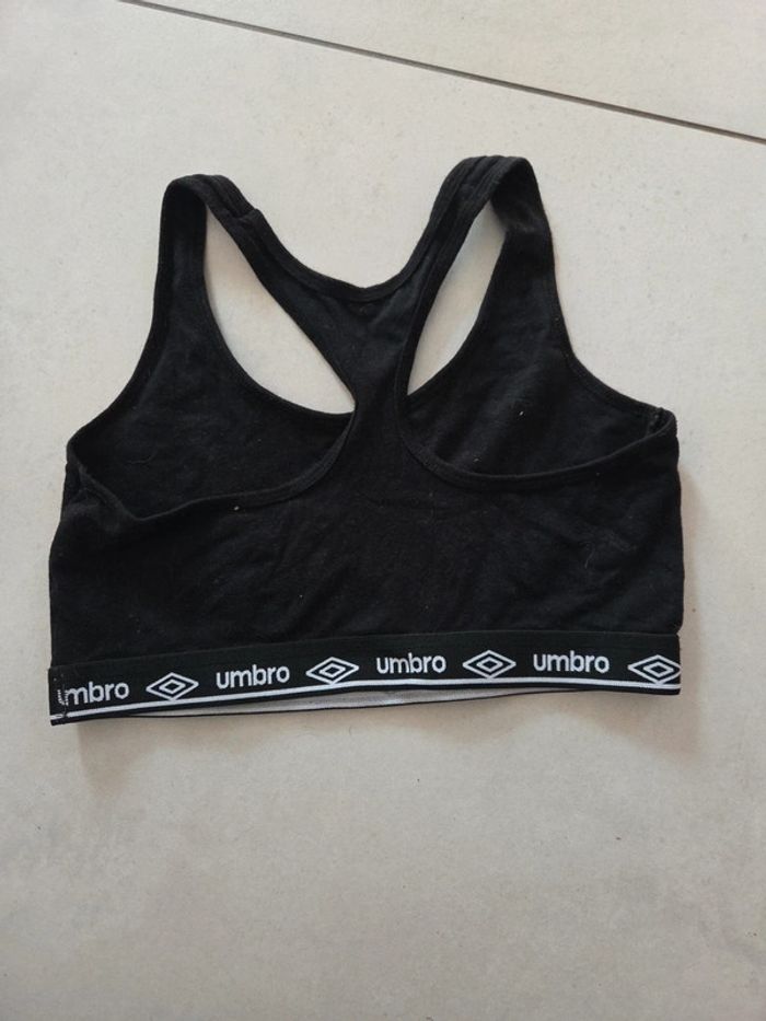 Brassière umbro taille L - photo numéro 2
