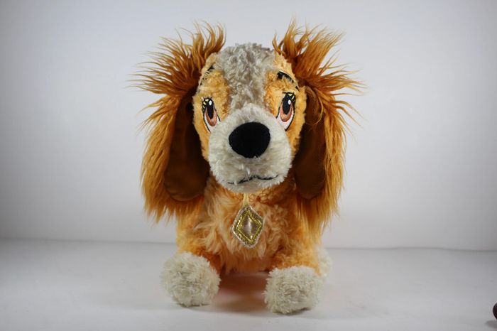 Disneystore Lady La belle et le clochard Peluche (prévoir couture)