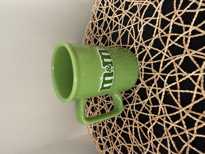 Mug en relief M&M'S Verte 3D tasse céramique 11 cm - photo numéro 3