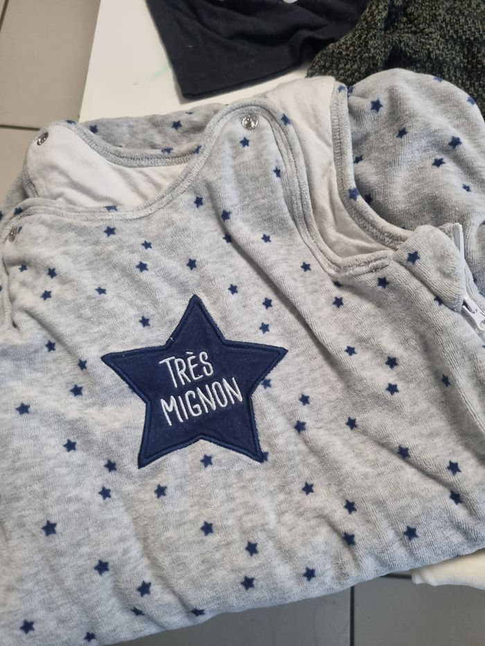 Lot 6/9 mois garcon 13 pieces - photo numéro 2
