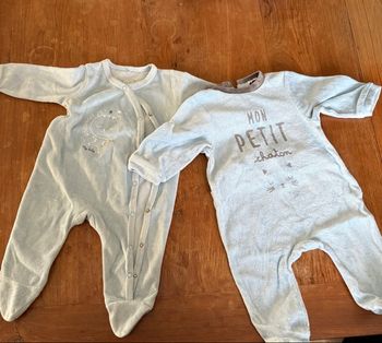Lot pyjama velours 3 mois - très bon état