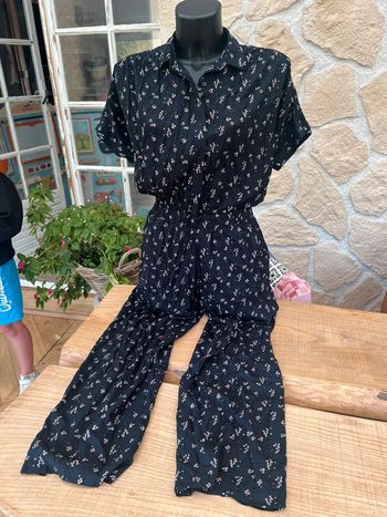 Combinaison longue taille S 36 tao tweens été noire à fleurs rose