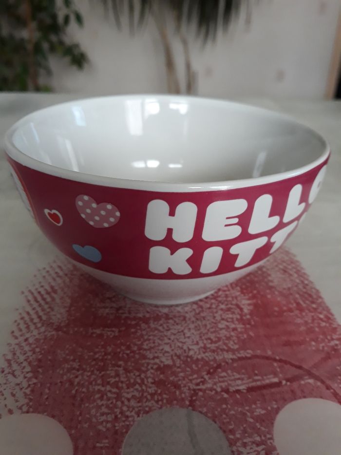 Bol Hello Kitty