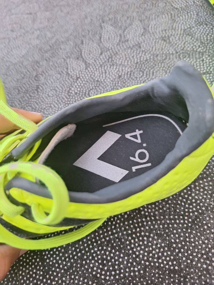 Chaussure de foot - photo numéro 3