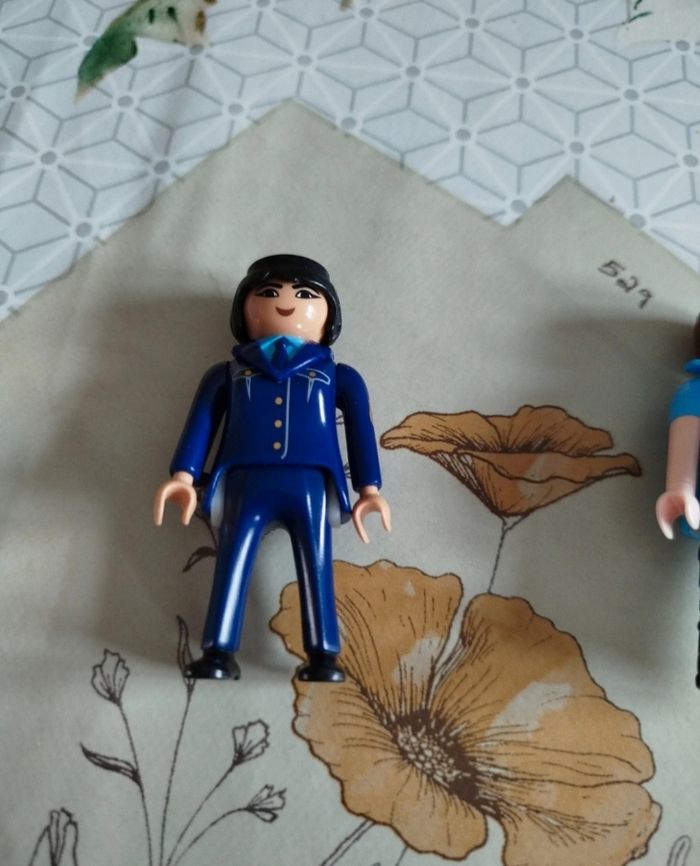 Lots de personnages Playmobil - photo numéro 3
