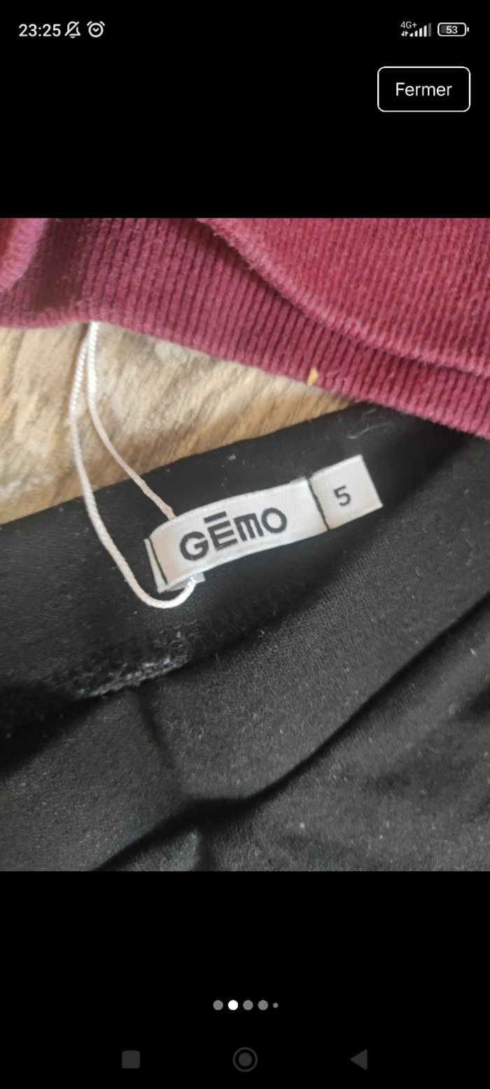 Lot vêtements fille 5 ans avec sweat pantalon et gilet zippé - photo numéro 2