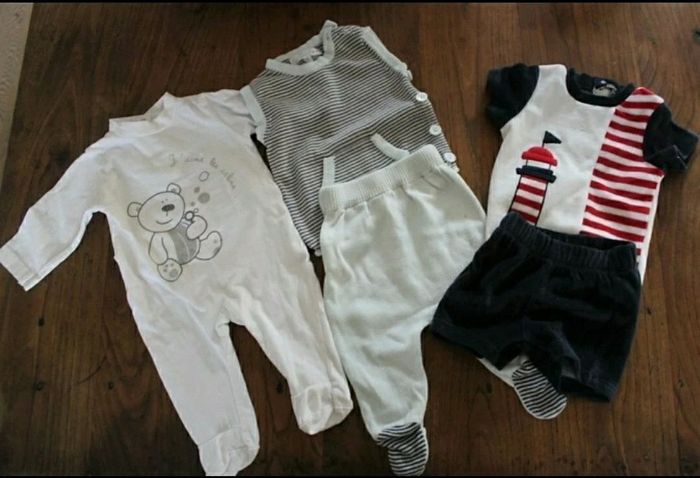 Lot 1 mois garçon - photo numéro 4