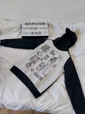 Sweat à capuche garçon 10 ans
