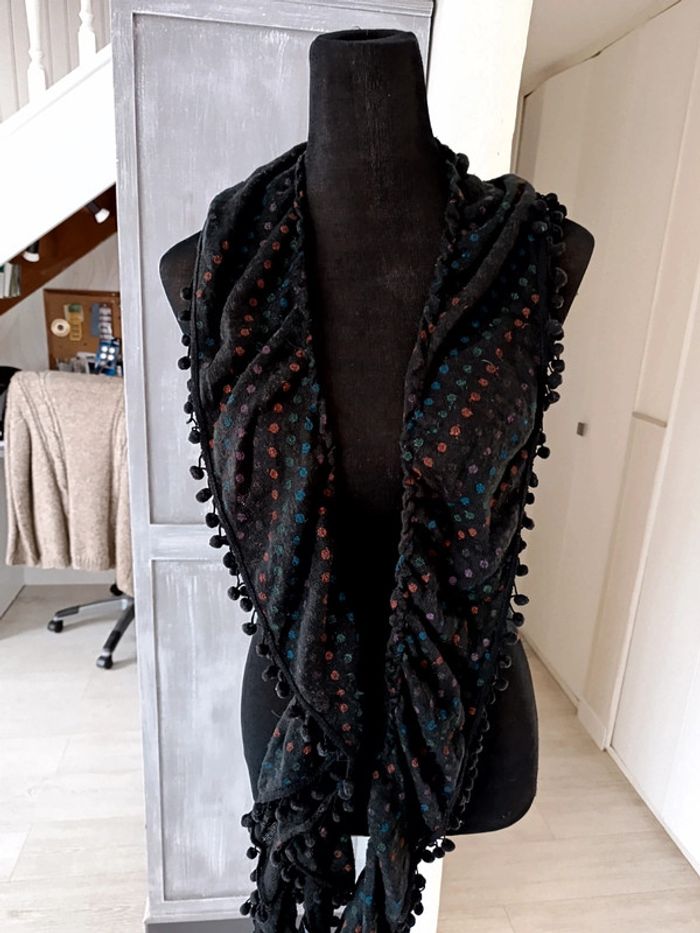 Écharpe 🧣 - photo numéro 2