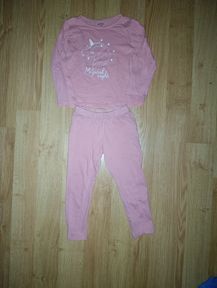 Pyjama taille 4 ans fille