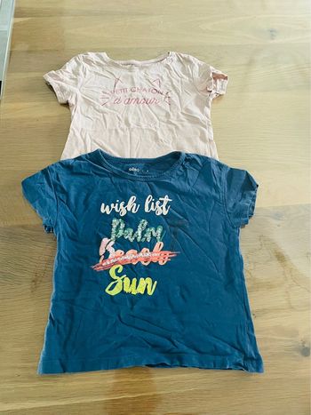 Lot de 2 tee shirt 5 ans