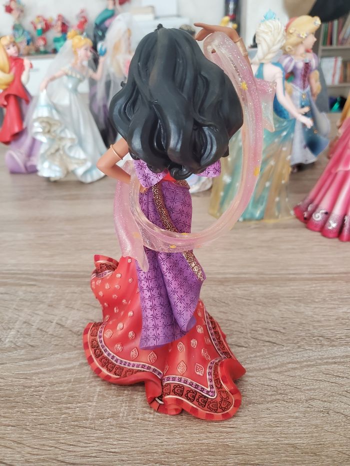 Figurine Esmeralda - photo numéro 2