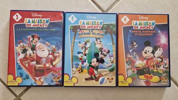 Lot de 3 dvds  disney la maison de mickey en très bon état