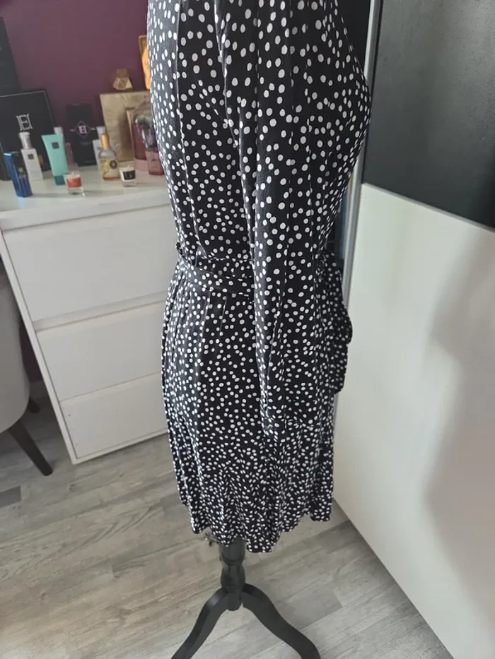 Robe Chemise de chez Goa en 36/38 Taille 1 - photo numéro 5