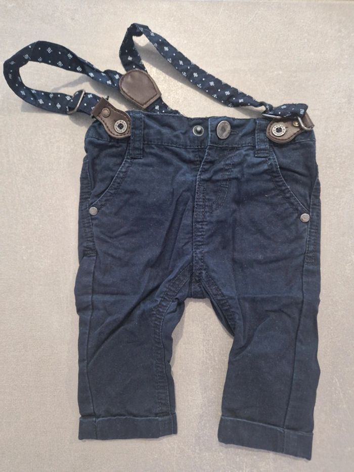 Jeans à bretelles 3 mois