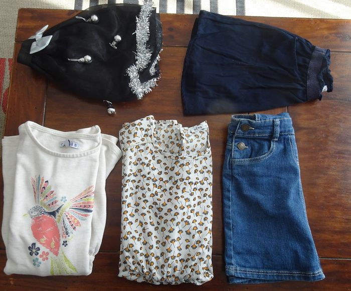 Gros lot de vêtements Fille Automne / Hiver Taille 8 ans 28 pièces Lot 1 - photo numéro 4