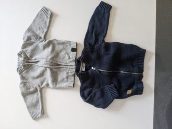 Lot de 2 gilets 3 mois