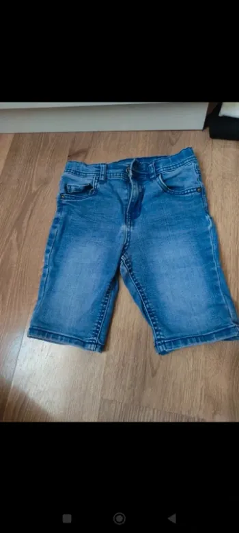 Shorts jeans 6-7 ans 122cm, denim