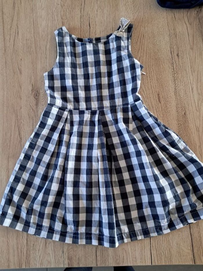 Robe taille 6 ans