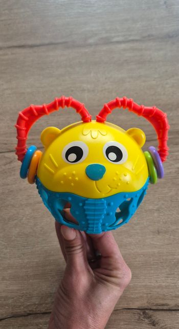 Balle hochet flexi lion