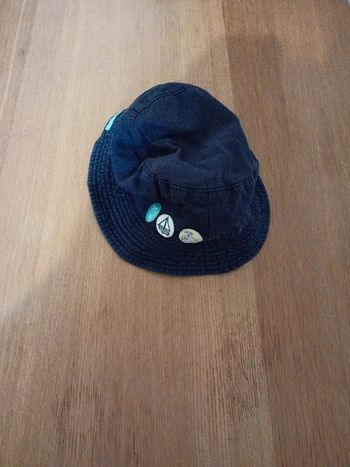 Chapeau réversible