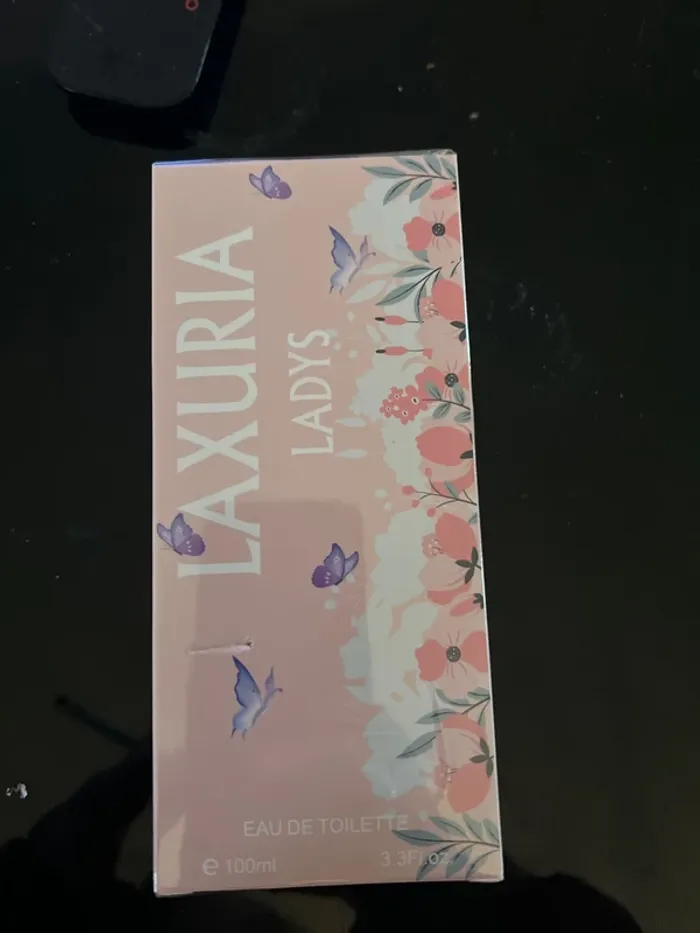 Eau de toilette Laxuria Ladys