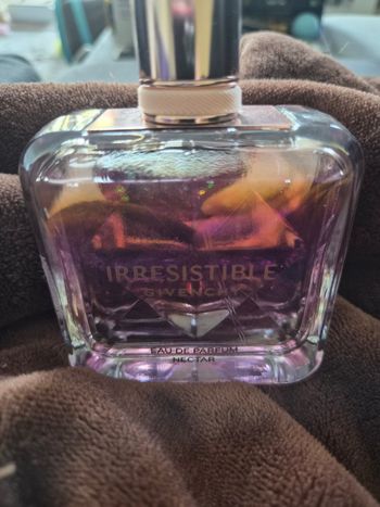 Eau de parfum nectar Irrésistible de Givenchy 