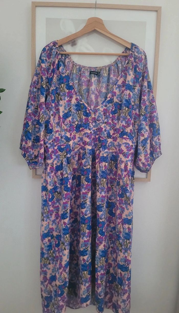 Robe mi-longue fleurie neuve 46 - photo numéro 3