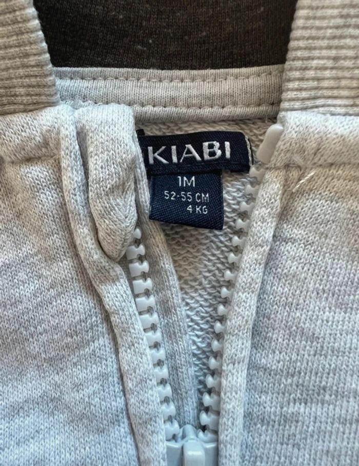 Sweat à capuche Kiabi 1 mois - photo numéro 5