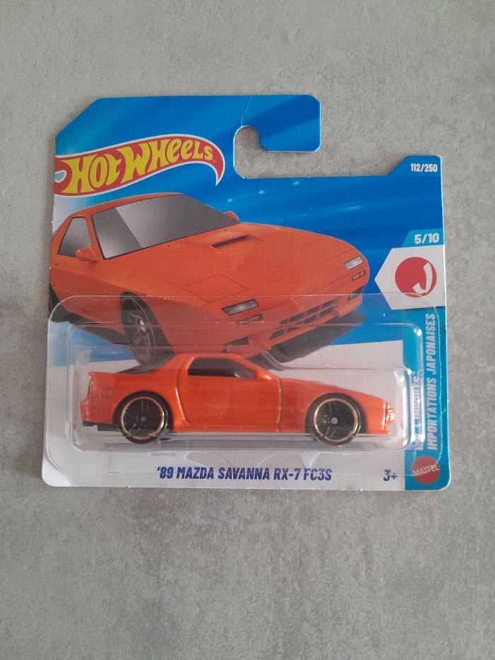Lot de 8 voitures hot wheels - photo numéro 2