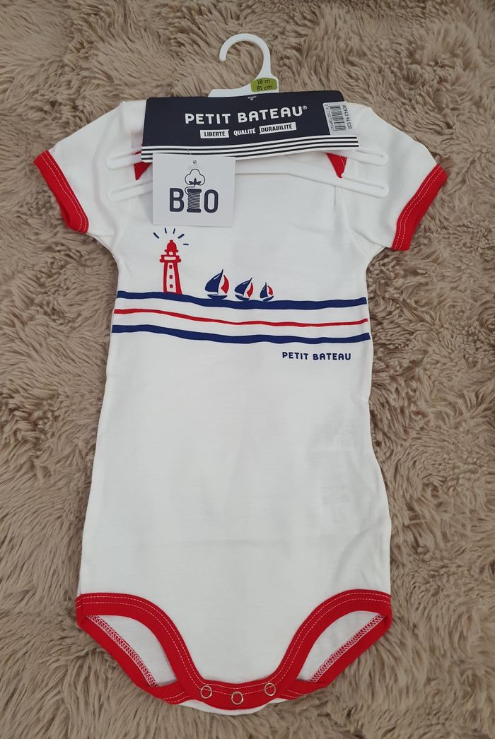 Lot de 3 bodies manches courtes 18mois petit bateau - photo numéro 5