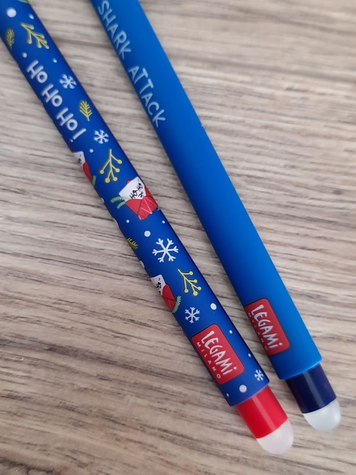 Stylos Legami Père Noël UK et requin fâché - photo numéro 3