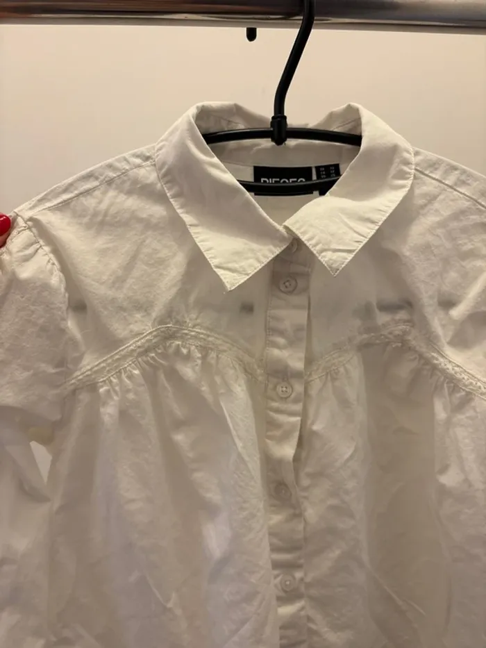 Chemise blanche - photo numéro 4