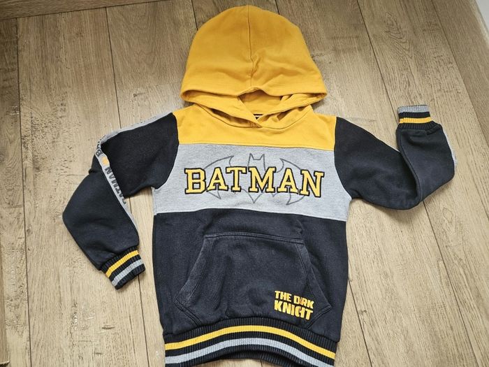 Sweat à capuche noir et jaune Batman 6 ans