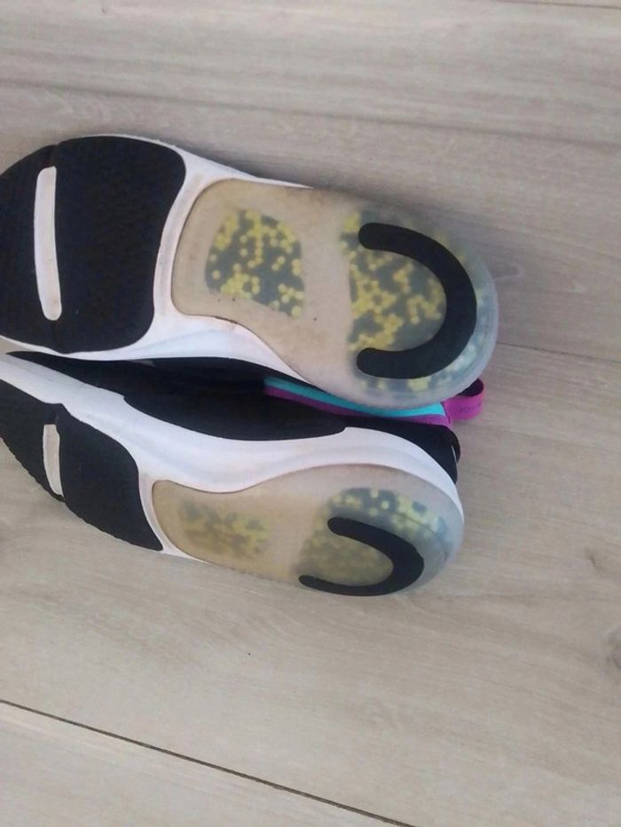 Baskets Nike 37.5 - photo numéro 5