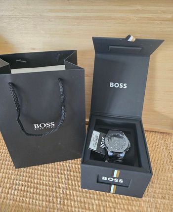 Montre Hugo Boss pour Homme 1514088 Chronograph Neuve 