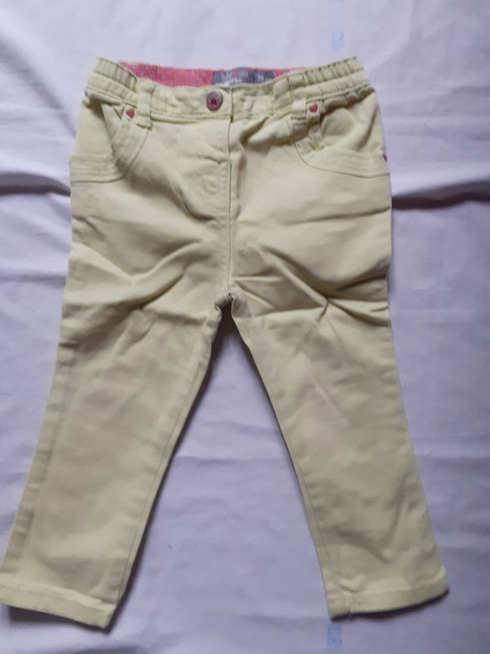 Pantalon jaune clair