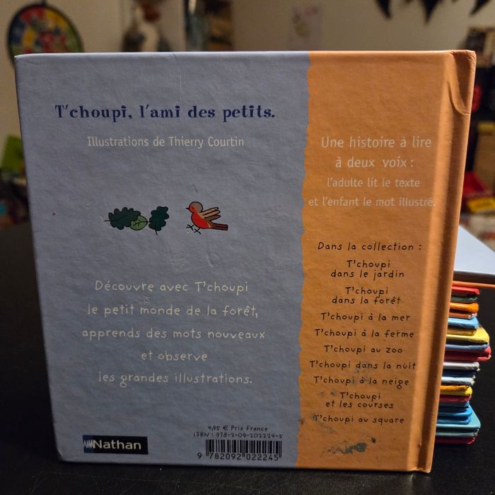 Livre enfant Nathan une histoire a deux voix T’Choupi - photo numéro 2