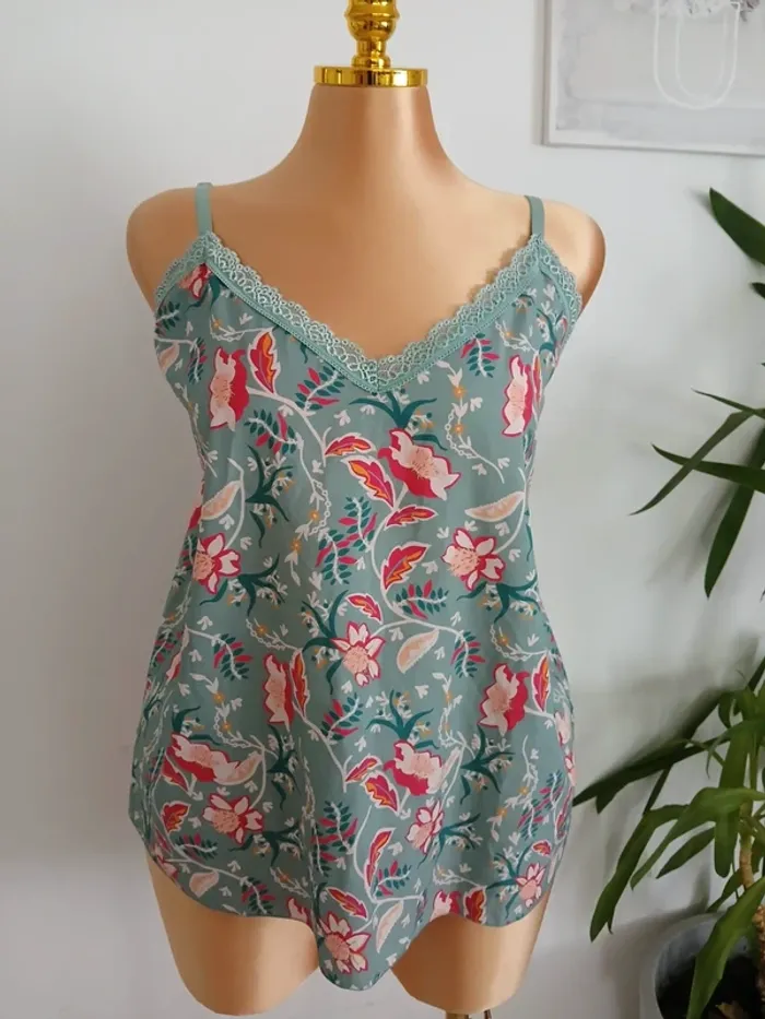 Débardeur à motifs Taille XL Comme Neuf🌿💝 - photo numéro 6