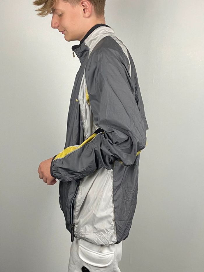 Jacket coupe vent Nike grise et jaune taille XL - photo numéro 4