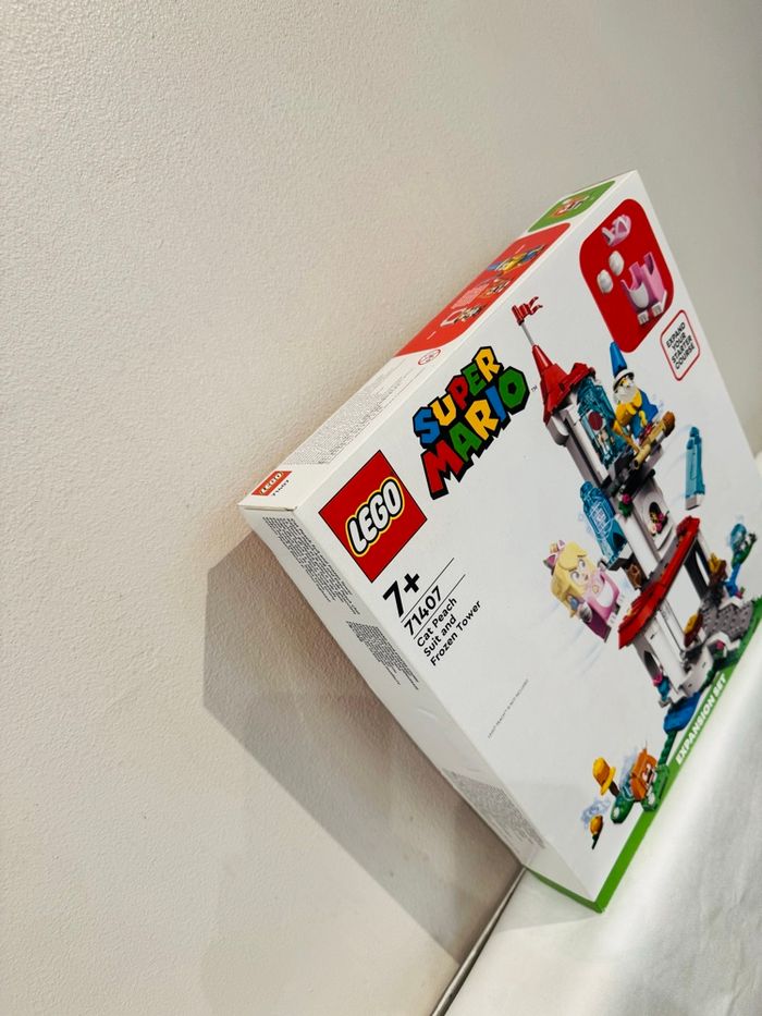 Lego super Mario La tour gelée et le costume de Peach 71407 + 7 ans - photo numéro 2