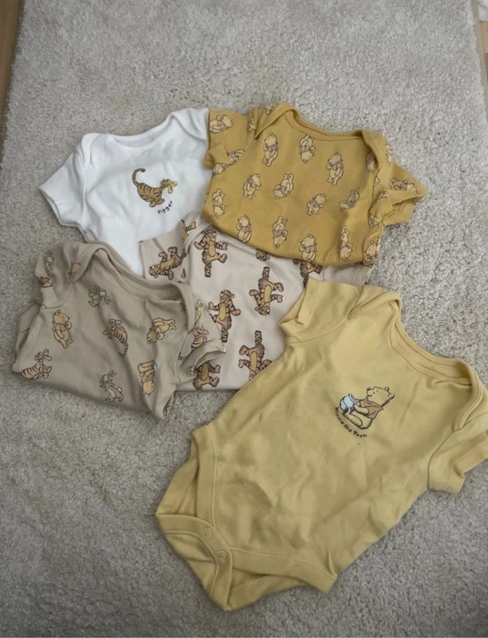 Lot de body Winnie l’ourson
