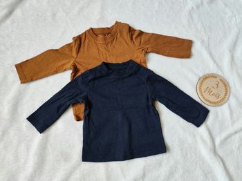 Lot de 2 t-shirts à manches longues, Kiabi, 3 mois. Bleu et Camel 👣
