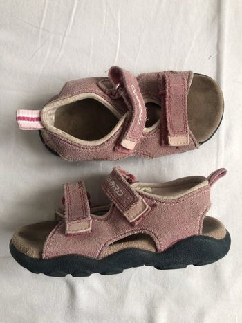 Sandales
