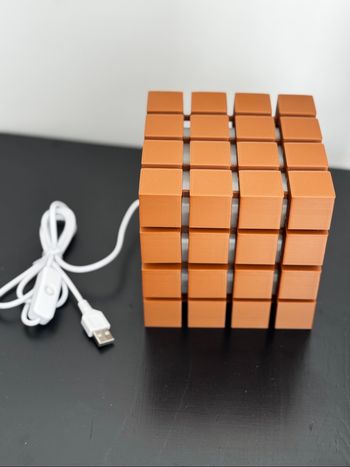 Lampe veilleuse cube multicolore