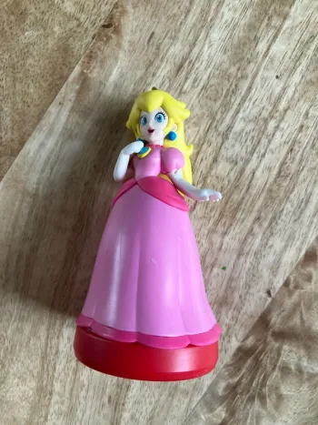 Figurine Amiibo Peach - Super Mario Nintendo