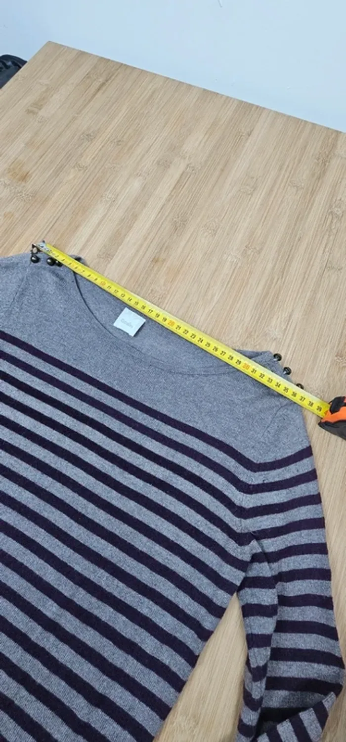 Pull marinière gris et violet - Camaïeu (porté) - photo numéro 7