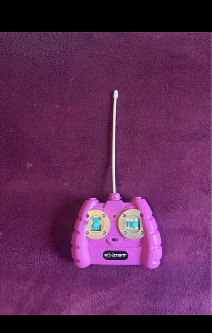 Voiture télécommandée - photo numéro 3