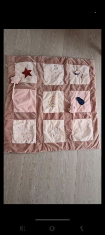 Tapis d'éveil rose