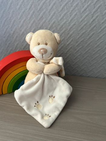 doudou ours beige pommette